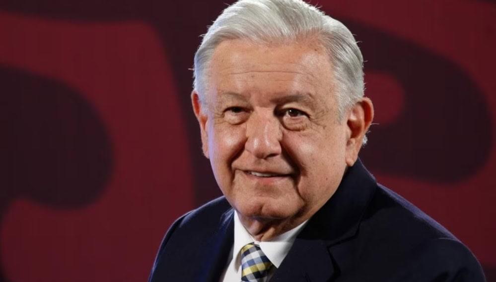 Soy presidente naco, chairo y no soy fifí, pertenezco al pueblo:AMLO Soy presidente naco, chairo y no soy fifí, pertenezco al pueblo:AMLO