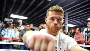 Colocan al Canelo como el cuarto mejor del mundo
