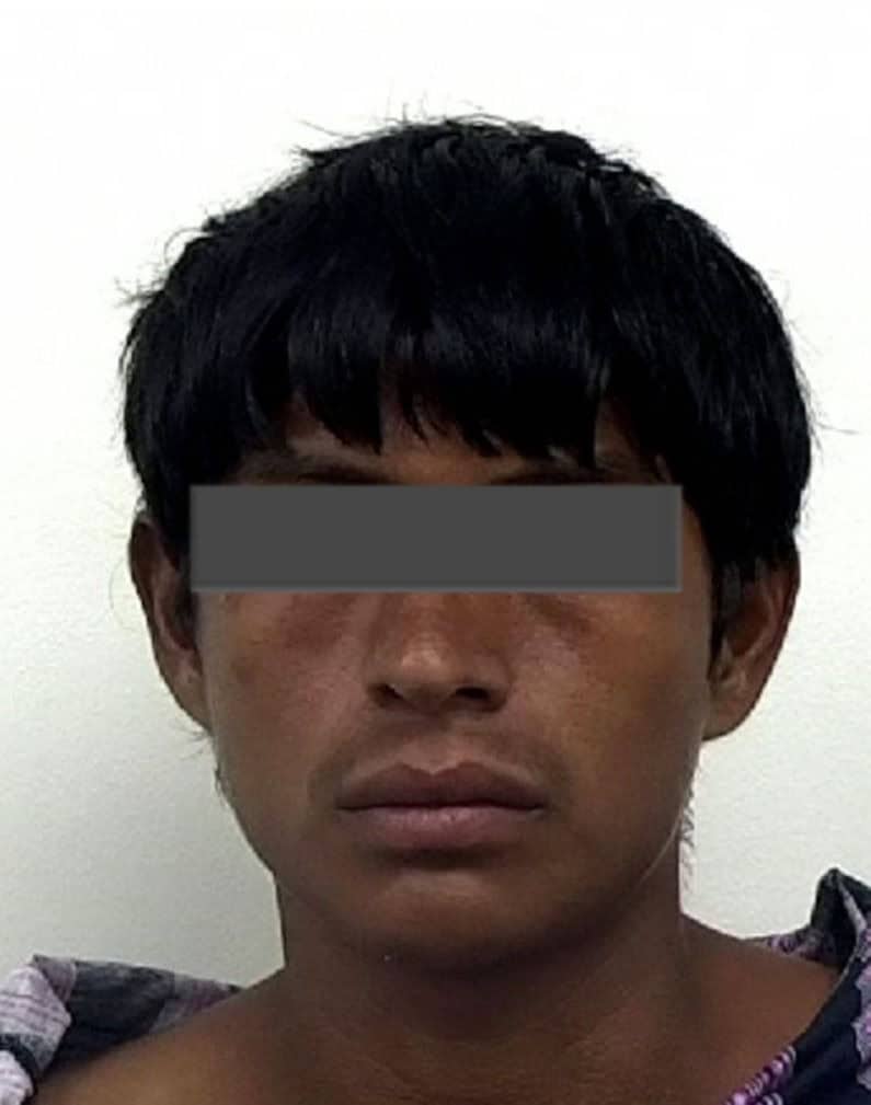 El presunto responsable de la muerte de un hombre, al que apuñaló en al menos tres ocasiones a finales de junio pasado en Linares, fue notificado de una orden de aprehensión por homicidio calificado en el Penal de Apodaca, donde se encuentra recluido.