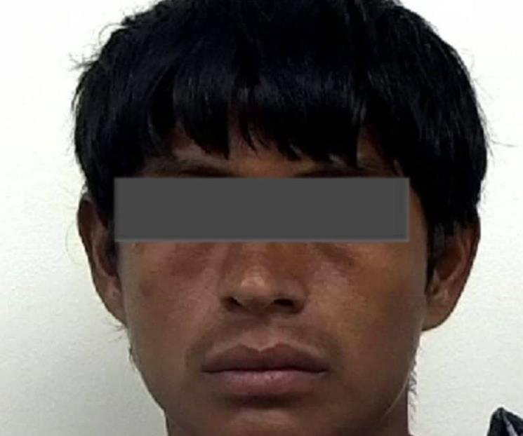 Notifican a reo de orden de aprehensión por homicidio Notifican a reo de orden de aprehensión por homicidio