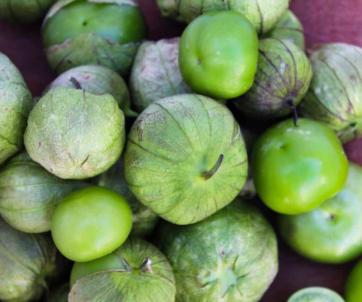 El tomate verde calma el dolor de oído
