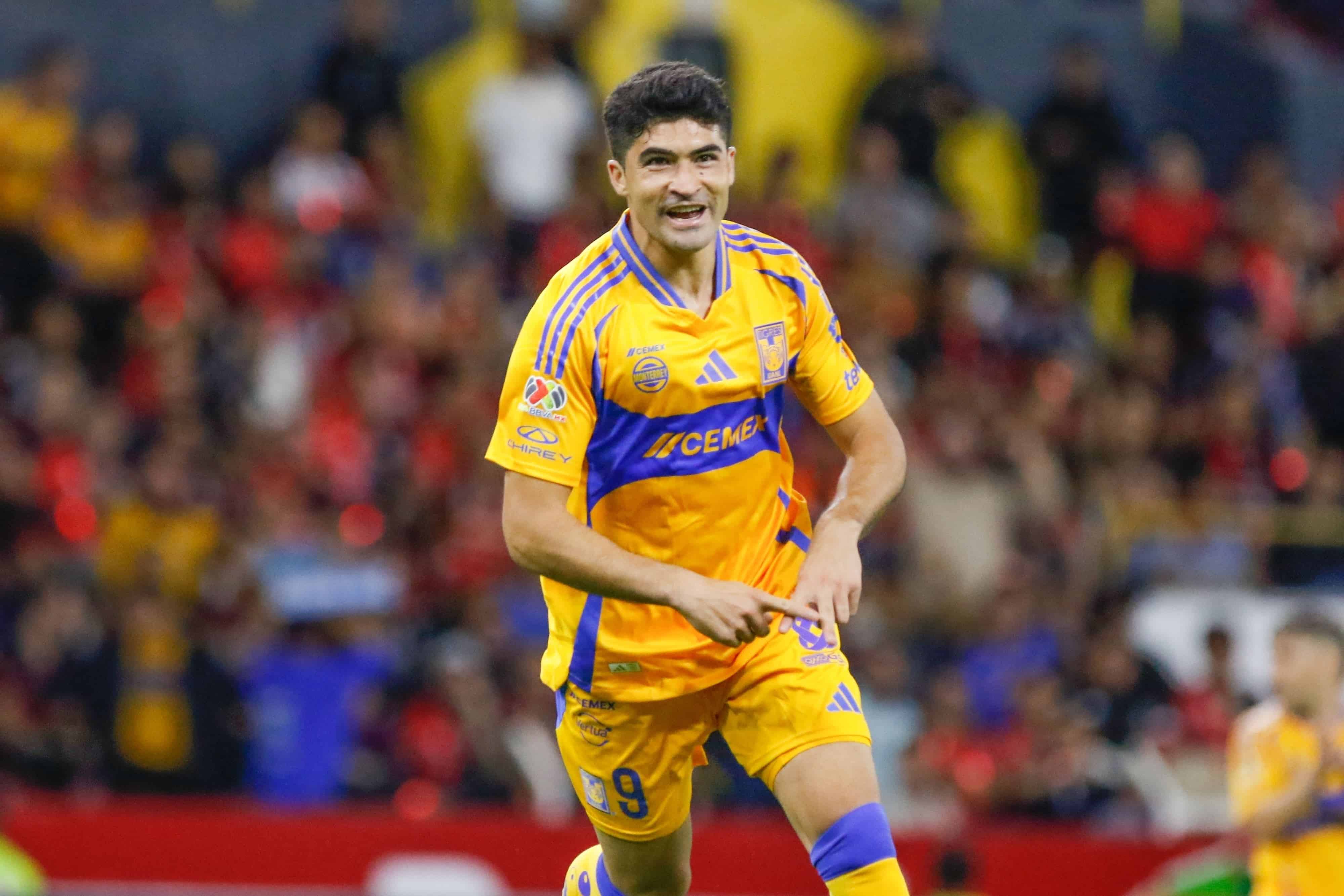Nicolás Ibáñez empata.