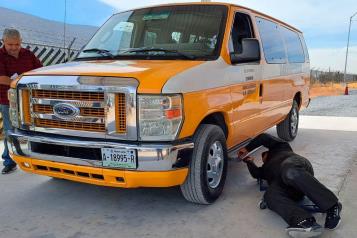 Llaman a actualizar permisos de transporte escolar