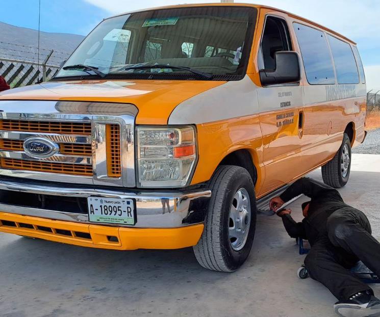 Llaman a actualizar permisos de transporte escolar