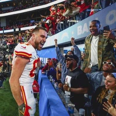 Eligen a Kelce de los Jefes como el mejor receptor abierto de la NFL