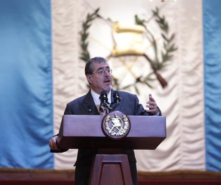Difunde Arévalo declaración patrimonial a Guatemala Difunde Arévalo declaración patrimonial a Guatemala