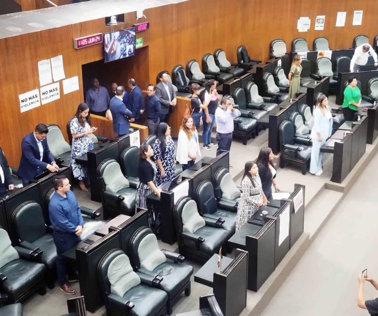 Coinciden PAN y PRI que busca evadir la justicia