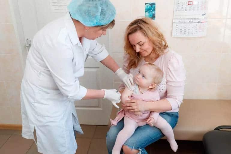 Carecen 35 millones de niños de vacuna contra el sarampión