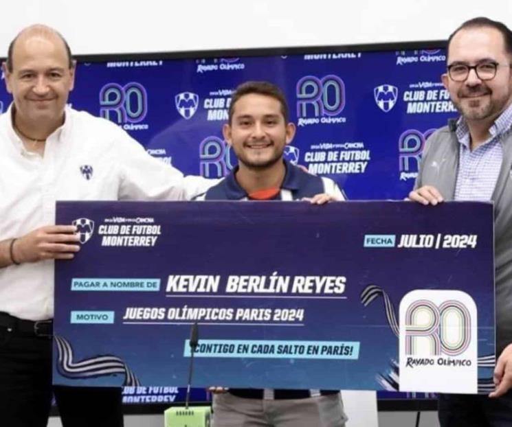 Rayados da apoyo económico a Kevin Berlín