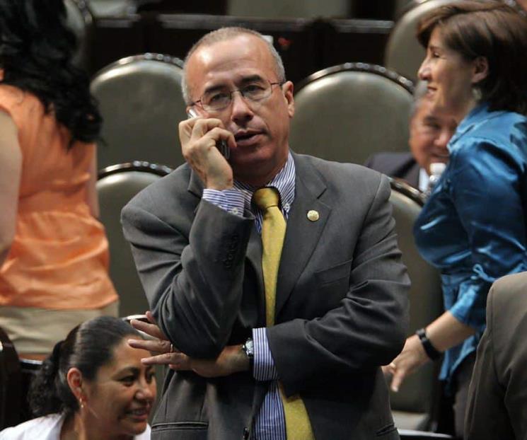 Recriminan a titular del ISSSTE cancelar comparecencia