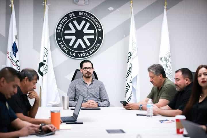 Comienzan con el colado de caminos en Santiago