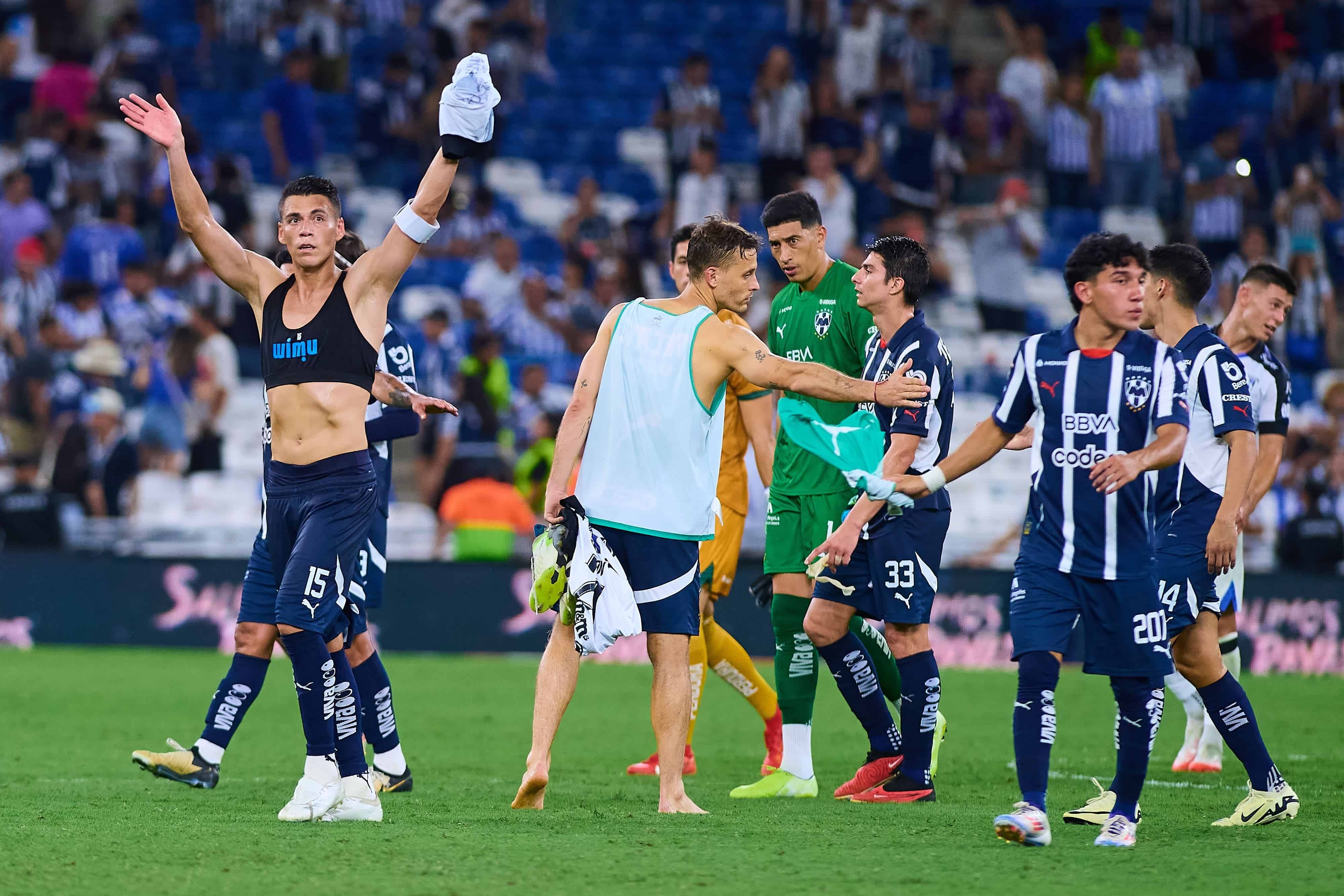 Rayados gana en casa.