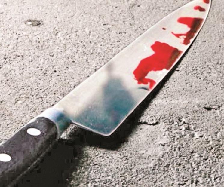 Ataque con arma blanca deja a hombre gravemente herido Ataque con arma blanca deja a hombre gravemente herido