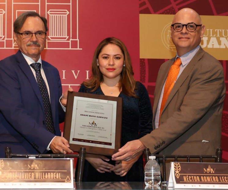 Gana Anahí Maya Garvizu premio “Minerva Margarita Villarreal”