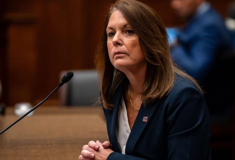 Renuncia Kimberly Cheatle, directora de Servicio Secreto de EU