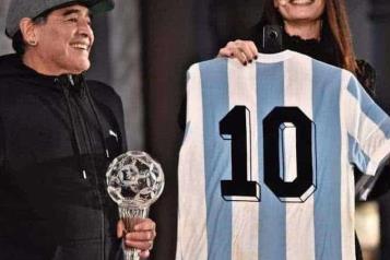 Subastarán jersey de Maradona de semifinal en México 1996