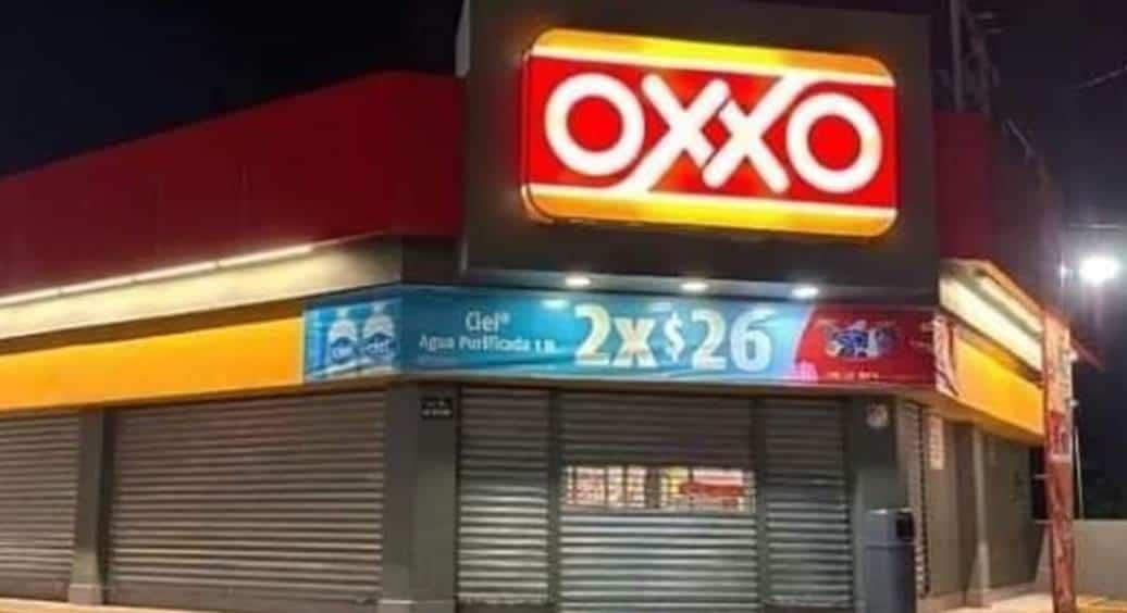 Reabren Tiendas Oxxo en Nuevo Laredo; reforzarán seguridad Reabren Tiendas Oxxo en Nuevo Laredo; reforzarán seguridad