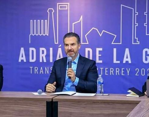 Califica Adrián a Samuel de “sinvergüenza”