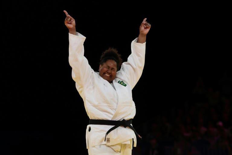 Logra Beatriz Souza primer oro para Brasil Logra Beatriz Souza primer oro para Brasil