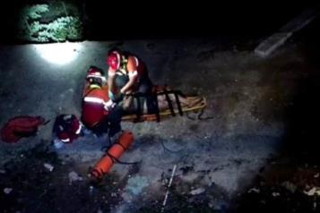 Rescatan a hombre que cae al R&iacute;o La Silla