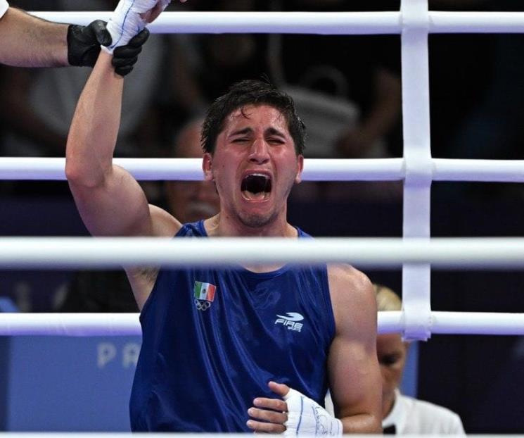 Va Marco Verde por la medalla de oro en box Va Marco Verde por la medalla de oro en box