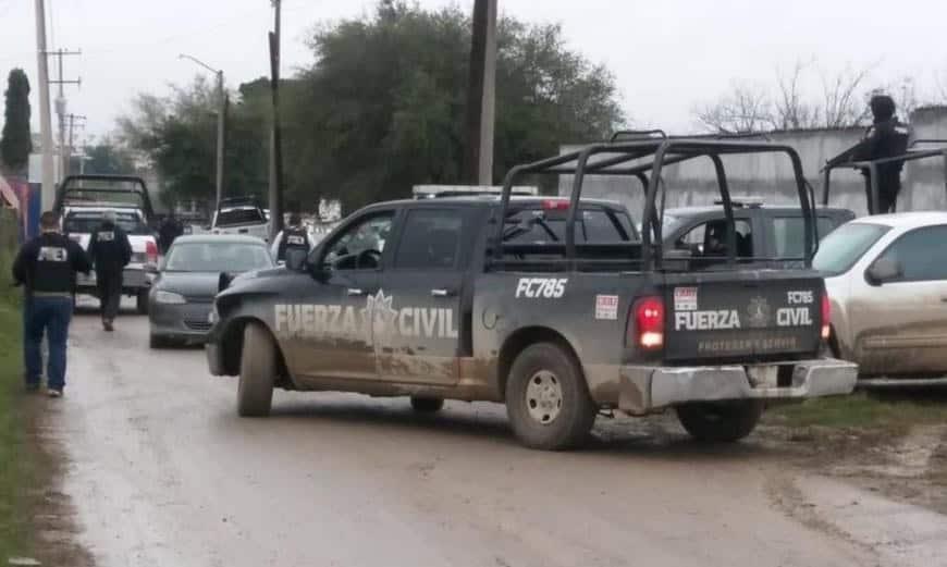 Tiroteo entre policías y criminales deja 2 oficiales heridos en Mina Tiroteo entre policías y criminales deja 2 oficiales heridos en Mina