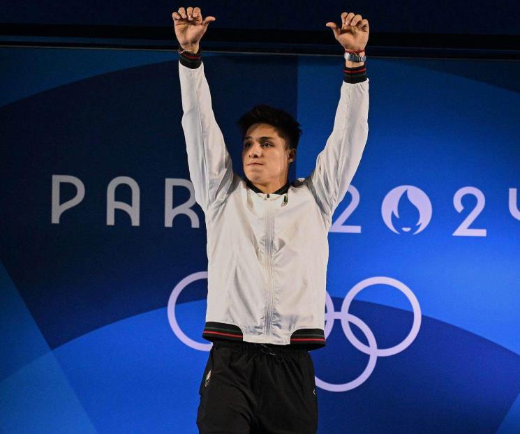 Logra Osmar Olvera medalla de bronce en París 2024