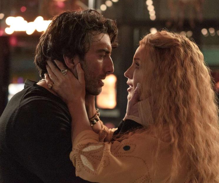 Prohíben cinta de Blake Lively en Qatar por escenas de besos