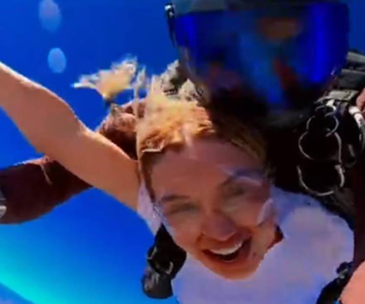 Emma Coronel estrena TikTok con un salto en paracaídas Emma Coronel estrena TikTok con un salto en paracaídas