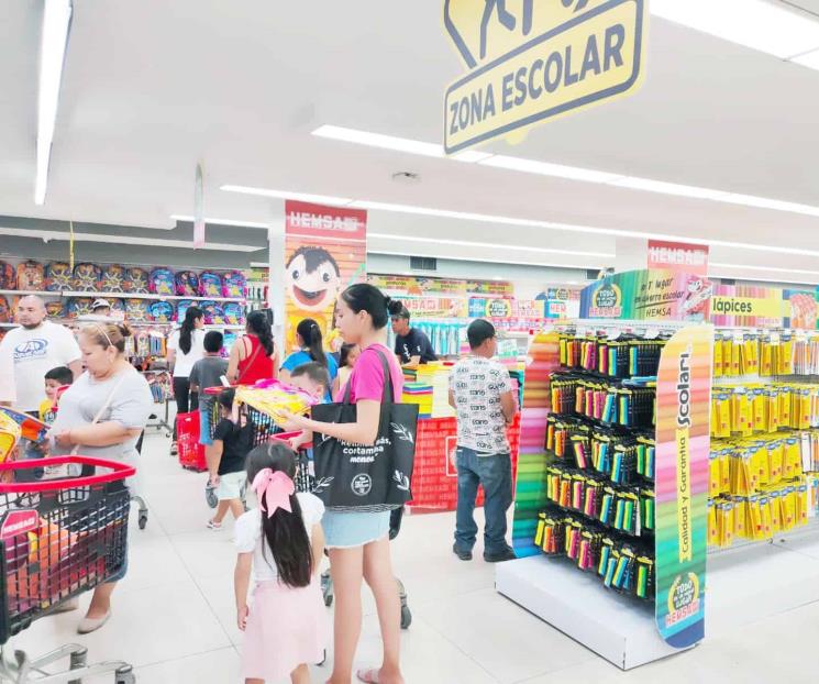 Saturan regios comercios por próximo regreso a clases Saturan regios comercios por próximo regreso a clases