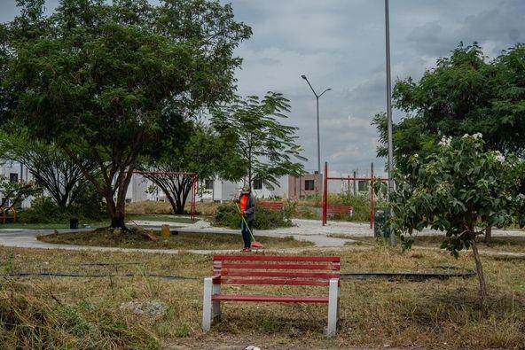 Dan ‘manita de gato’ a parque de Juárez Arratia y Montalvo