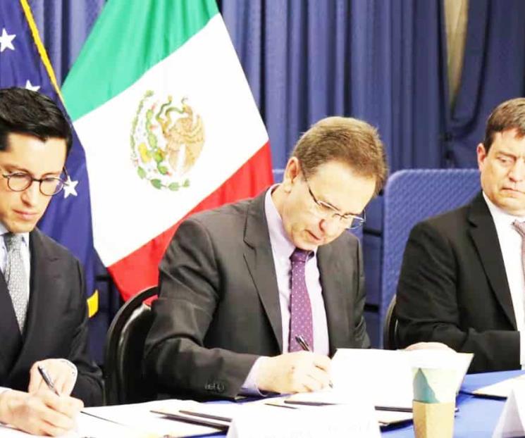 Firma SRE acuerdos para proteger a trabajadores mexicanos