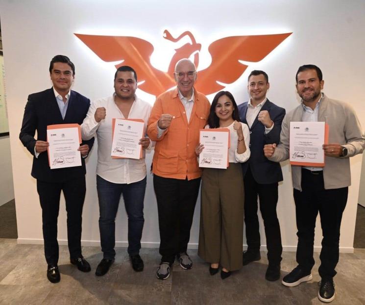 Reciben diputados federales electos de MC acreditación Reciben diputados federales electos de MC acreditación