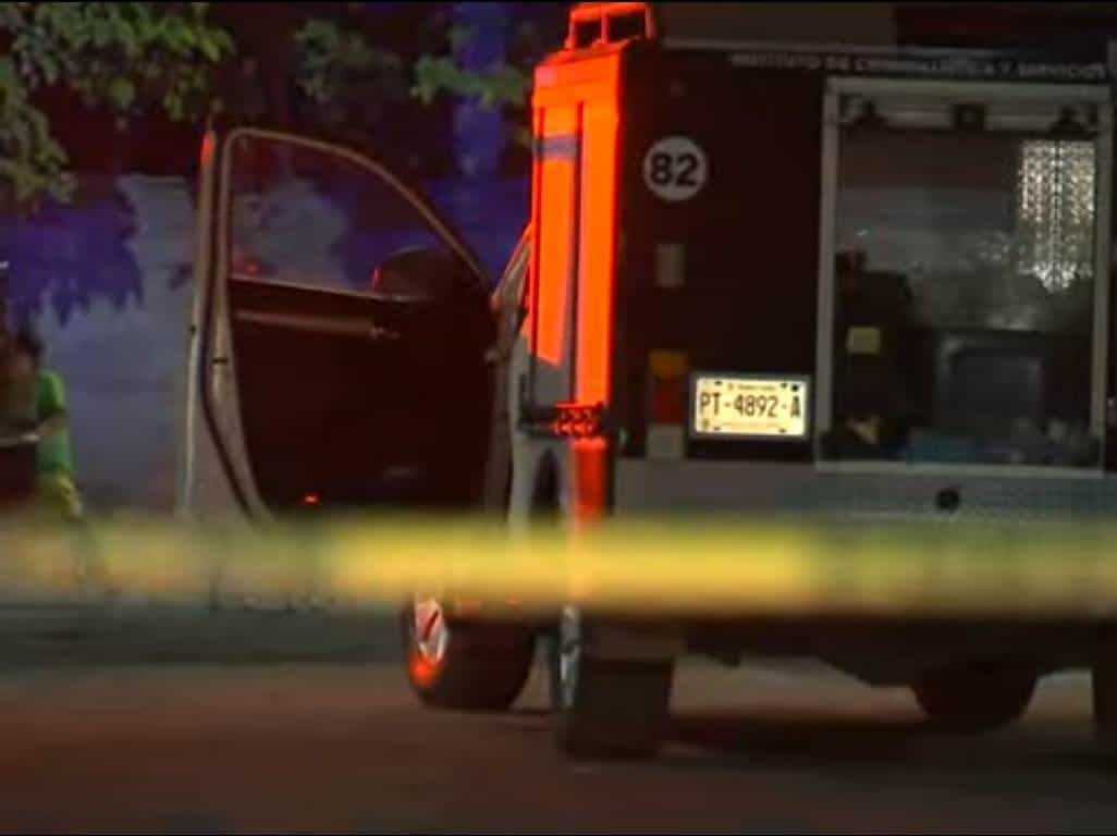 Un prestamista fue privado de la libertad al salir de un restaurante en el municipio de San Pedro y después de ser despojado de su dinero en su domicilio, fue asesinado en un predio baldío ya en territorio de Monterrey.