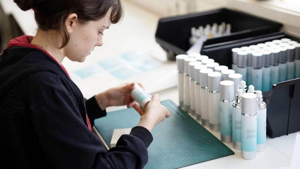 Buscan semanas laborales de cuatro días en Reino Unido