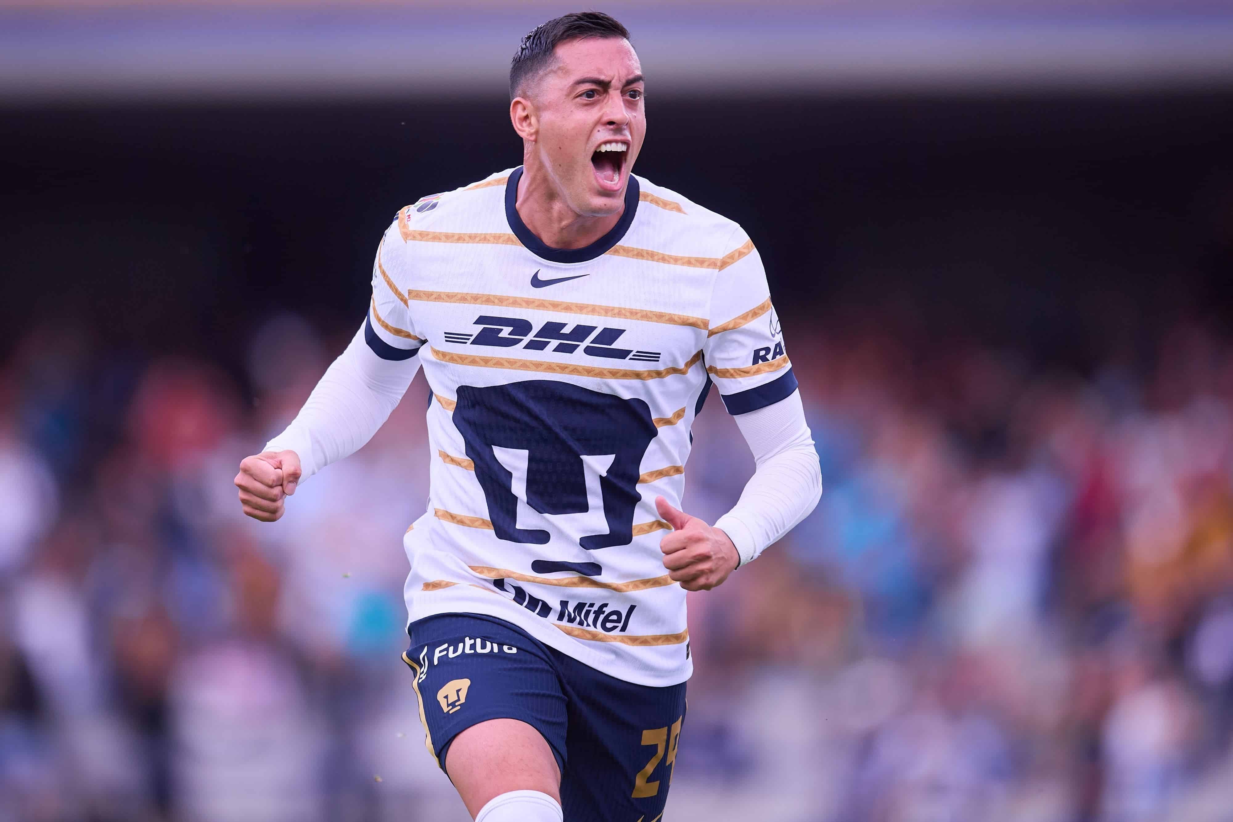 Rogelio Funes Mori abre el marcador.