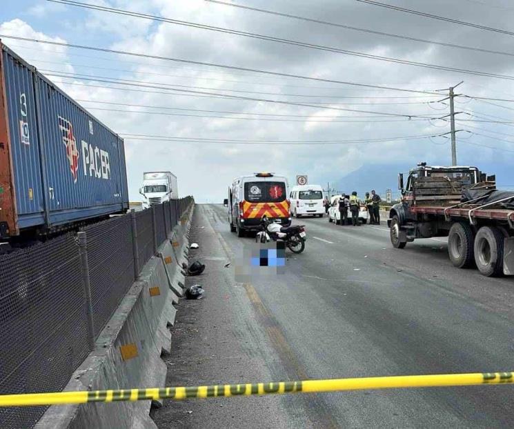 Fallece repartidor de comida tras derrapar moto Fallece repartidor de comida tras derrapar moto