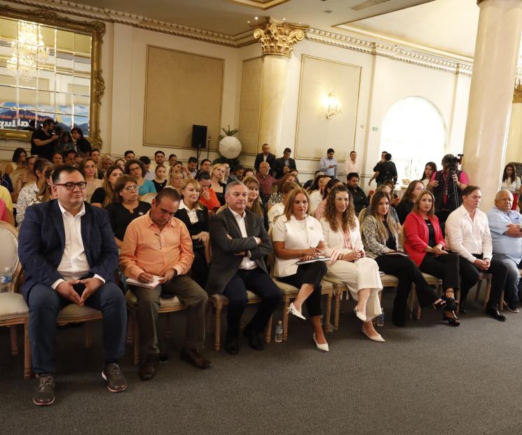 Da a conocer Héctor su gabinete durante foro ‘Guadalupe Solidario Da a conocer Héctor su gabinete durante foro ‘Guadalupe Solidario