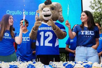 Celebra campus Monterrey 81 a&ntilde;os del Tec