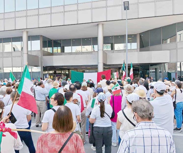 Siguen sumando apoyos empleados del PJF en sus protestas