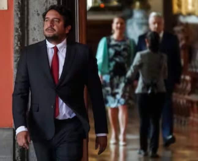 Confirma AMLO que su hijo buscará cargo en Morena