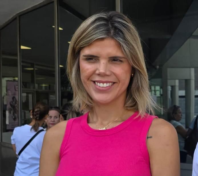 Exige Claudia a Miguel dar la cara por derrumbe de paso a desnivel Exige Claudia a Miguel dar la cara por derrumbe de paso a desnivel