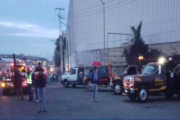 Transportistas protestan contra extorsiones en la México-Querétaro