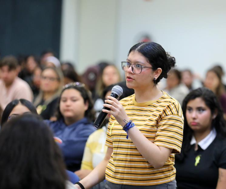 Promueve UANL en simposium métodos y ‘Razones para vivir’