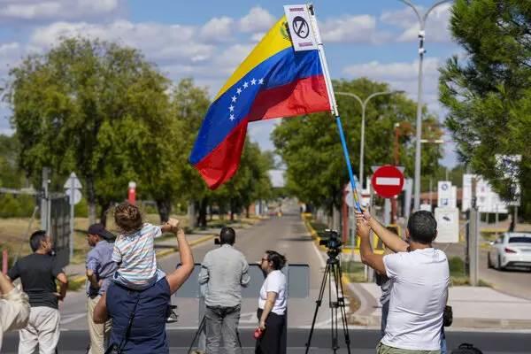 Dice Edmundo González estar listo para luchar “hasta el final”