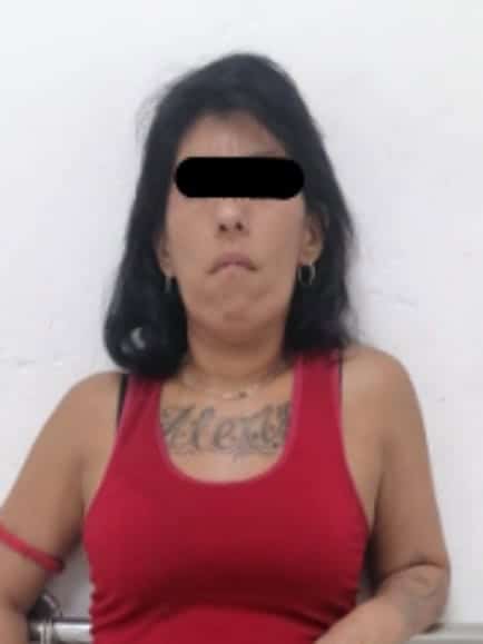 En posesión de droga conocida como “cristal”, una mujer fue detenida por elementos de la Secretaría de Seguridad Ciudadana de Escobedo, en la Colonia Río Pesquería, donde se intoxicaba con una pipa.