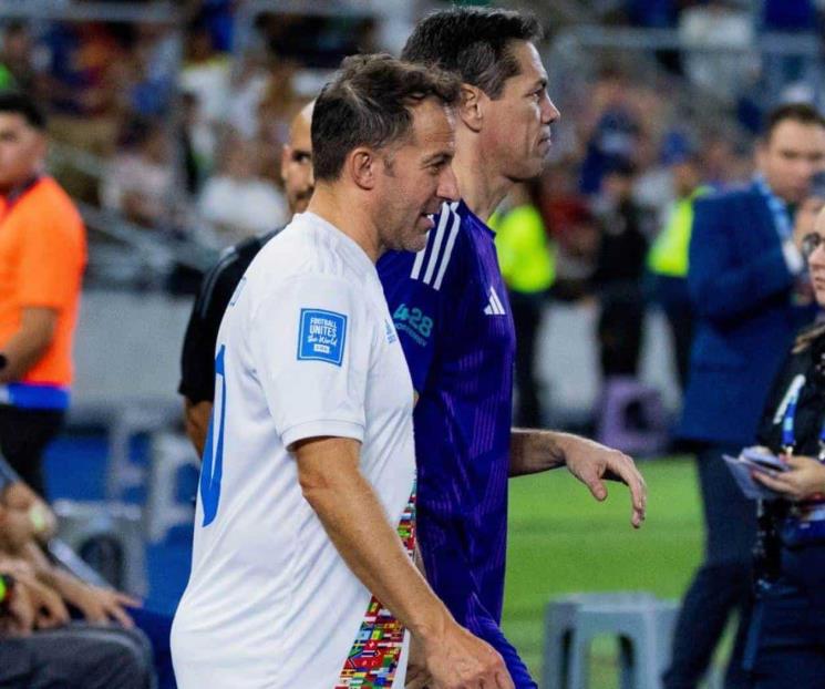 Vencen en penales leyendas de FIFA a las del futbol mexicano Vencen en penales leyendas de FIFA a las del futbol mexicano