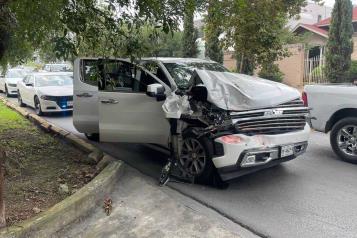 Chocan ministeriales asignados como escoltas