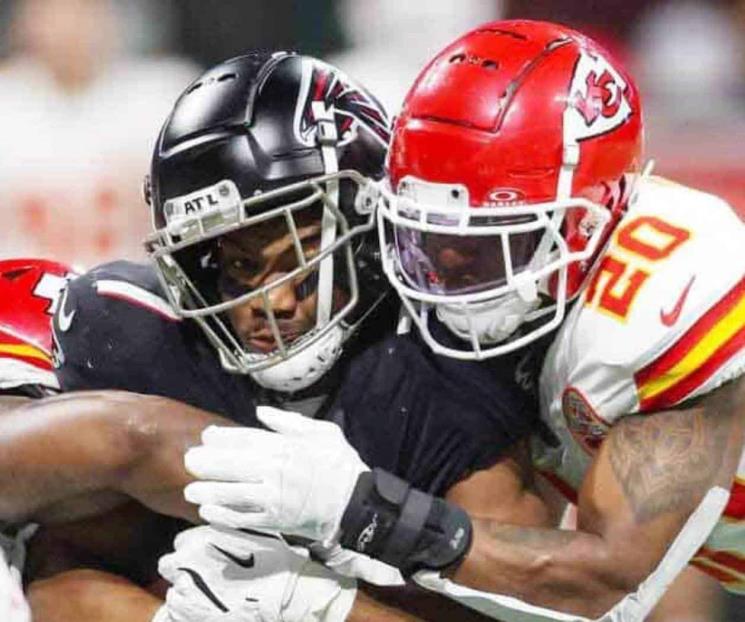 Los Chiefs de Kansas City se mantienen invictos en la NFL Los Chiefs de Kansas City se mantienen invictos en la NFL