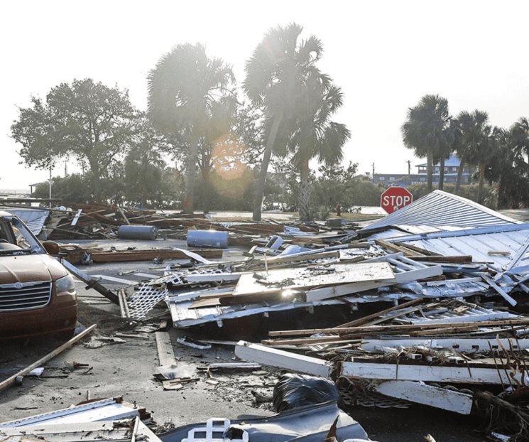 Huracán Helene deja al menos 40 muertos en Estados Unidos Huracán Helene deja al menos 40 muertos en Estados Unidos